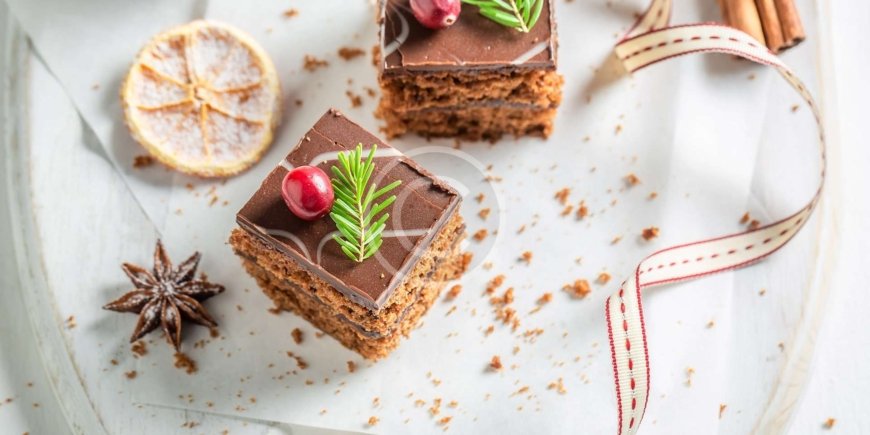 Top 20 winter holiday season desserts that everyone loves